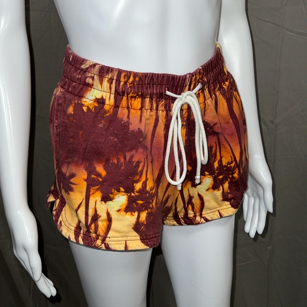 Out From Under Orange and Red Palm Tree Pattern Shorts With Pockets - XS TP